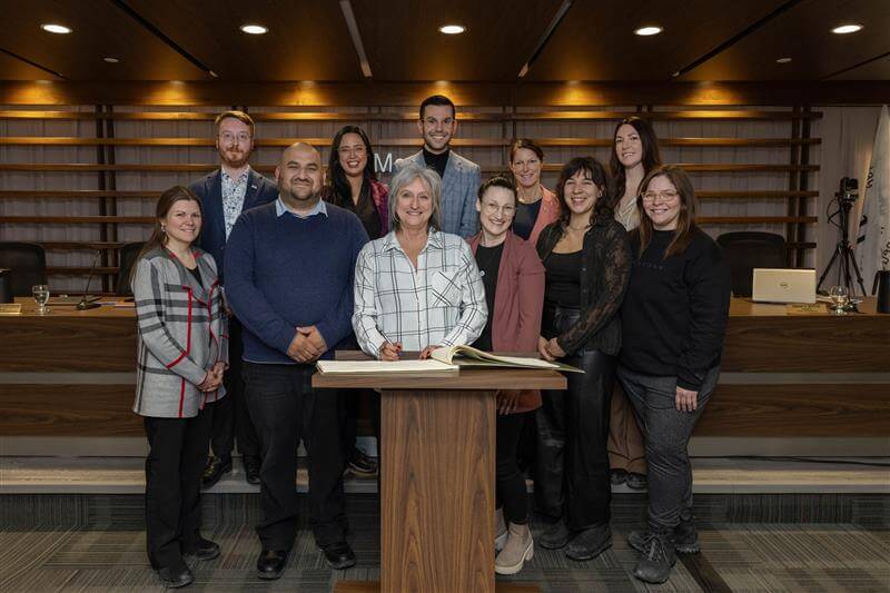 Image de l'article Escale Famille Le Triolet inscrit au Livre d’or de l’arrondissement Mercier–Hochelaga-Maisonneuve