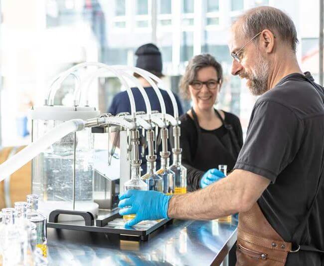 Image de l'article Visite de la distillerie Apikol à Québec