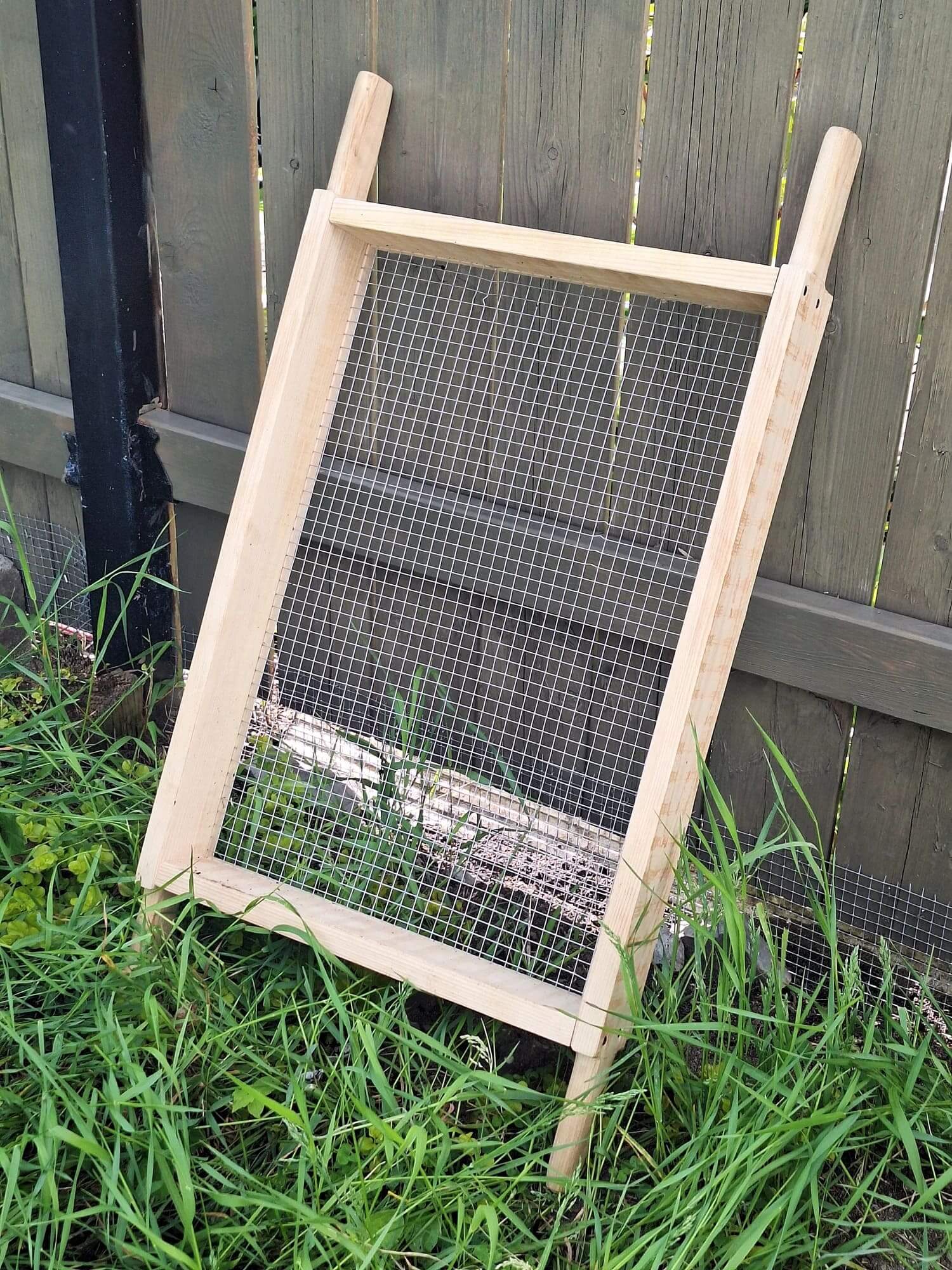 Image de l'article Tamis à compost en bois
